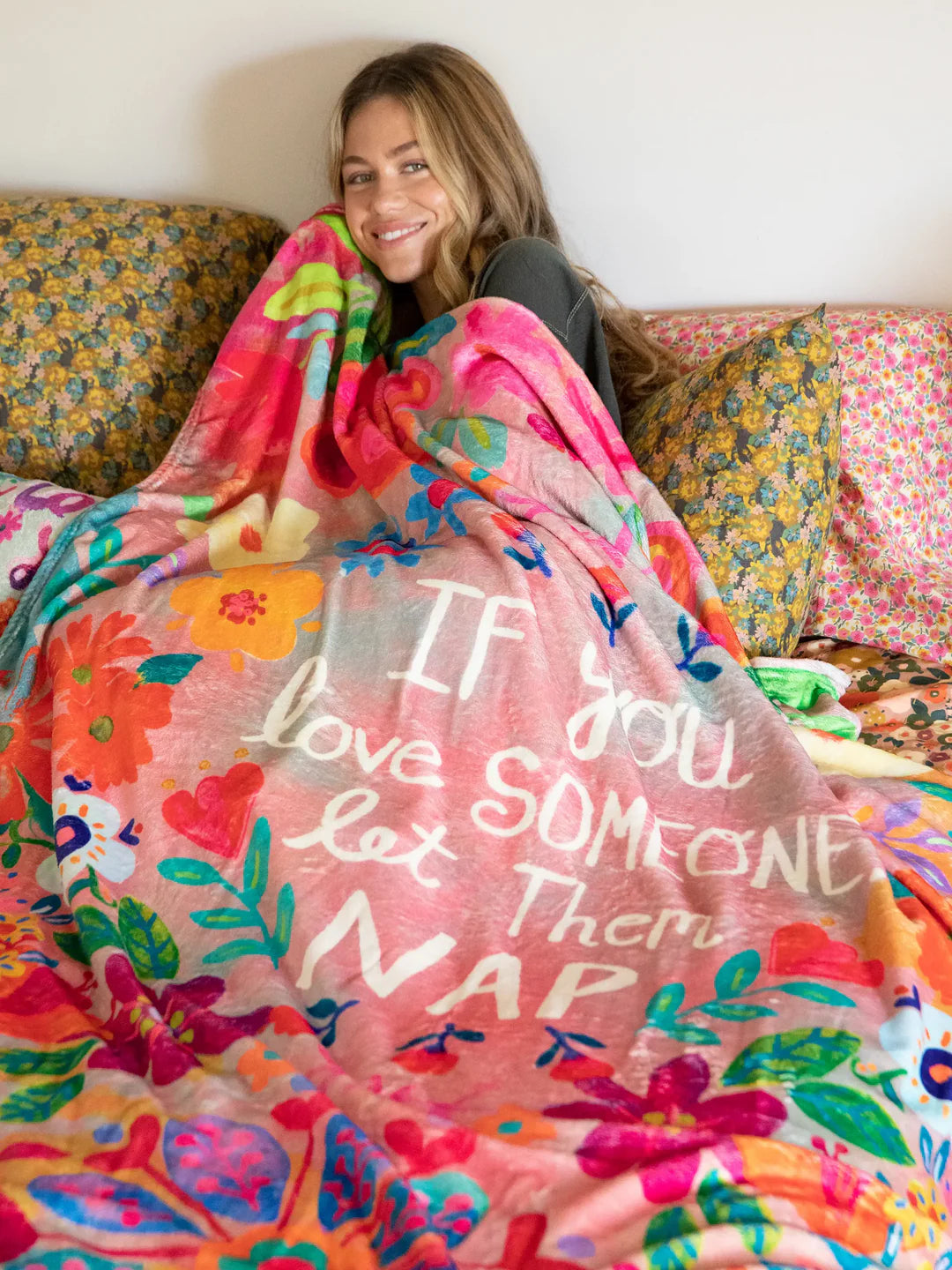 Double-Sided Cozy Throw Blanket
