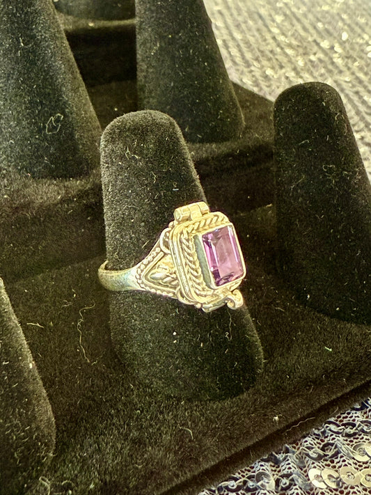 Amethyst Poison Ring