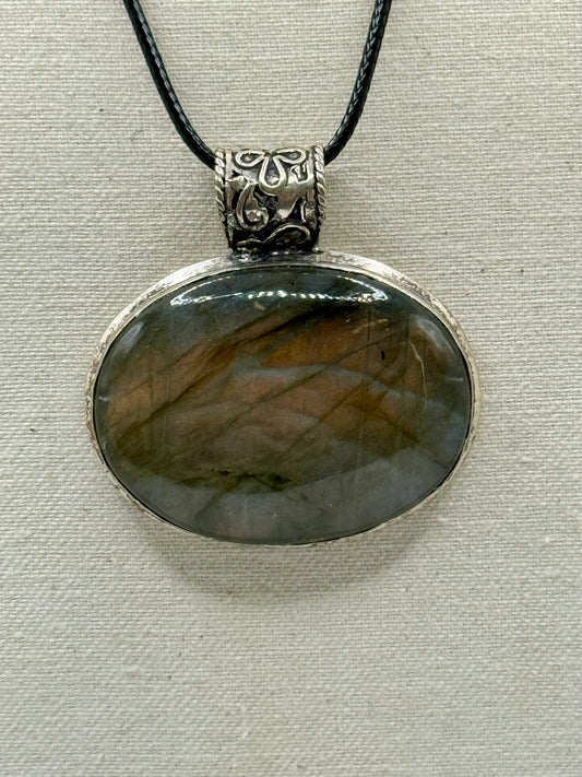 Labradorite Pendant