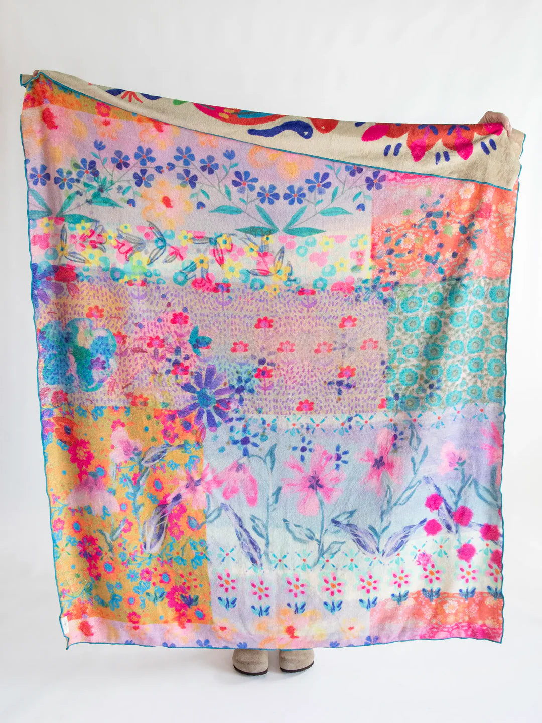 Double-Sided Cozy Throw Blanket