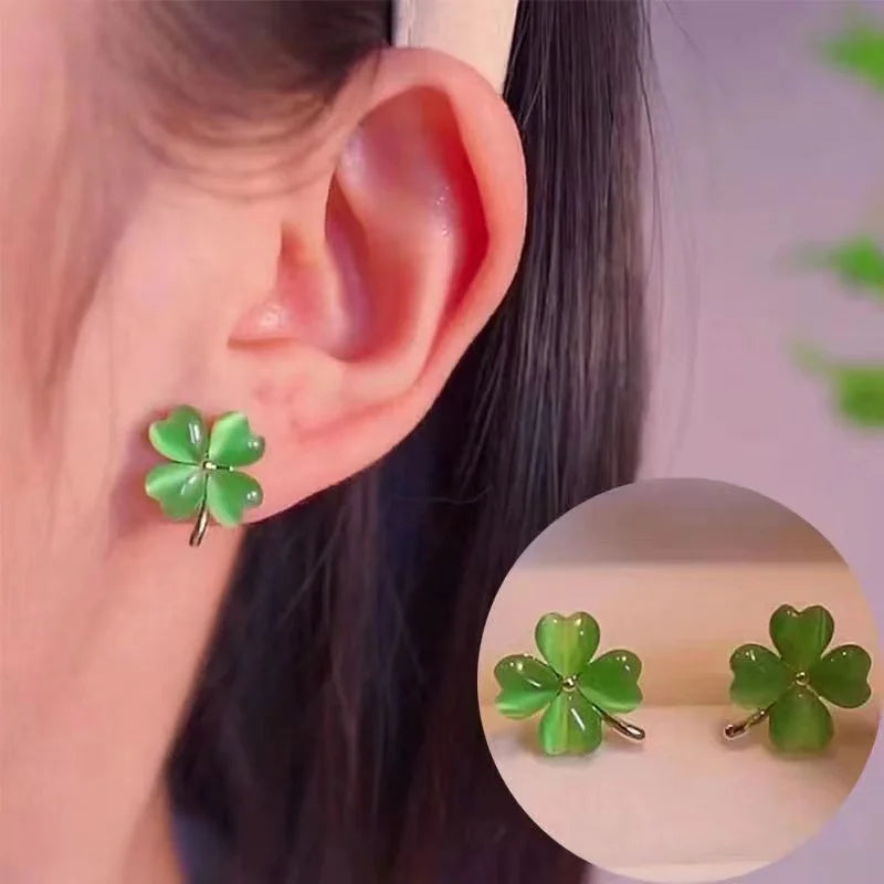 Four-Leaf Clover Cat's Eye Earrings